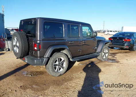 2020 Jeep Wrangler Unlimited Sahara 4X4 from USA, damaged, VIN 1C4HJXEN1LW180460